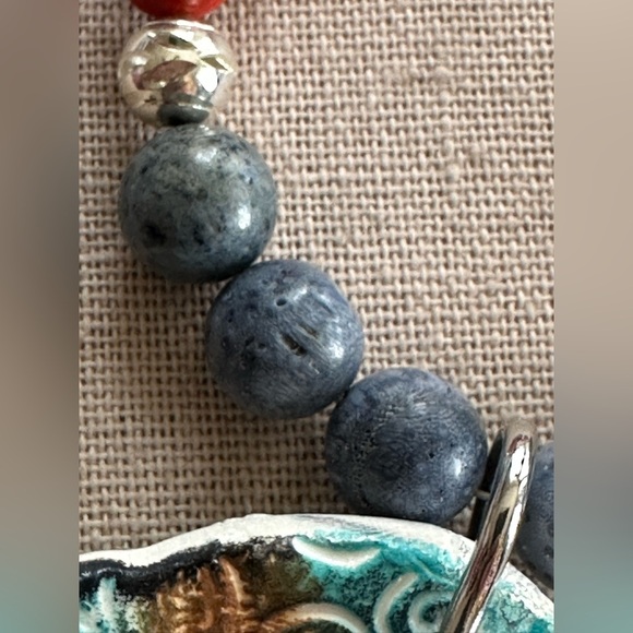 26 inch Coral and sponge bead necklace NWOT - Picture 10 of 16